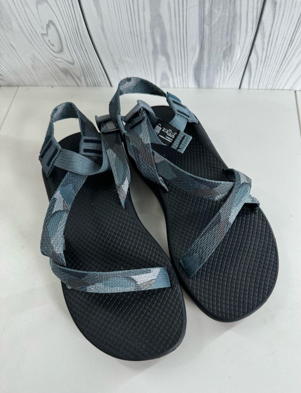 Chaco Z/Cloud Sz 9 Women's Strappy Sport Sandals Rambling Navy HTF